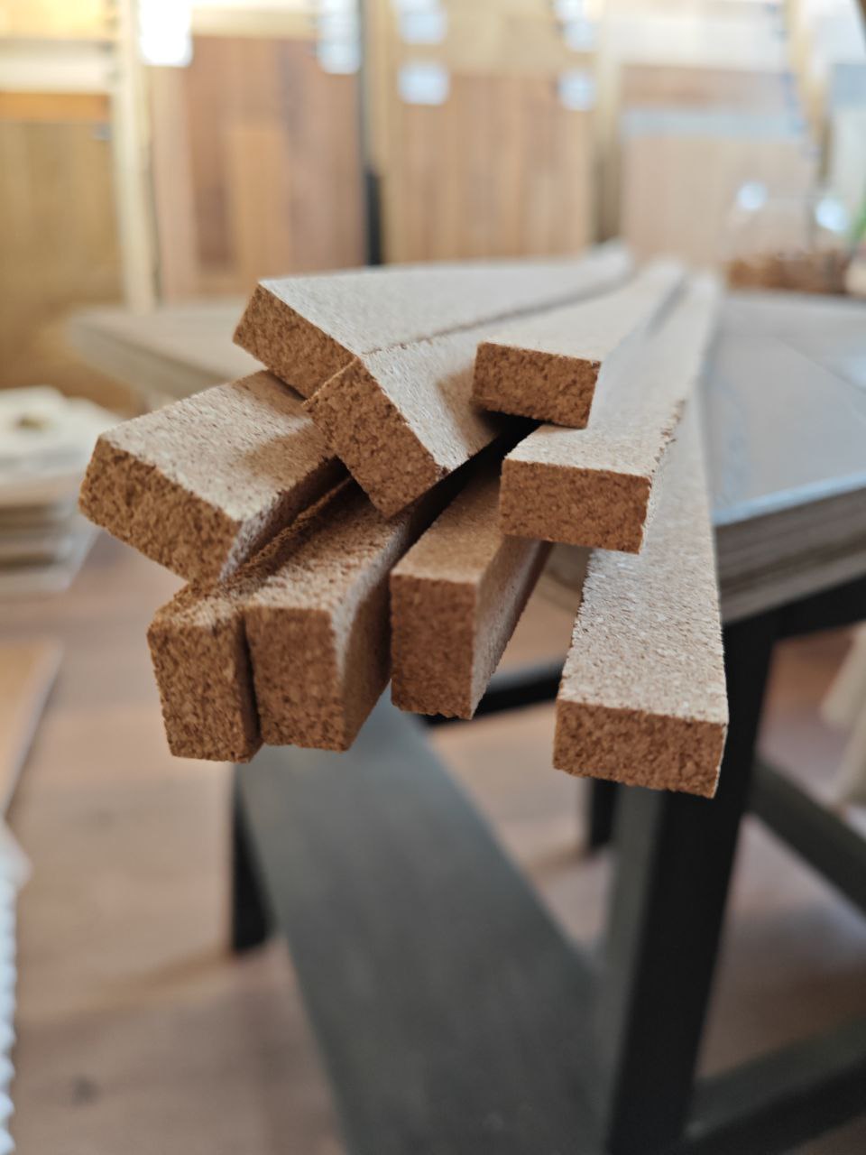 Компенсатор пробковый  шлифованный  мелкое зерно 8х15х910